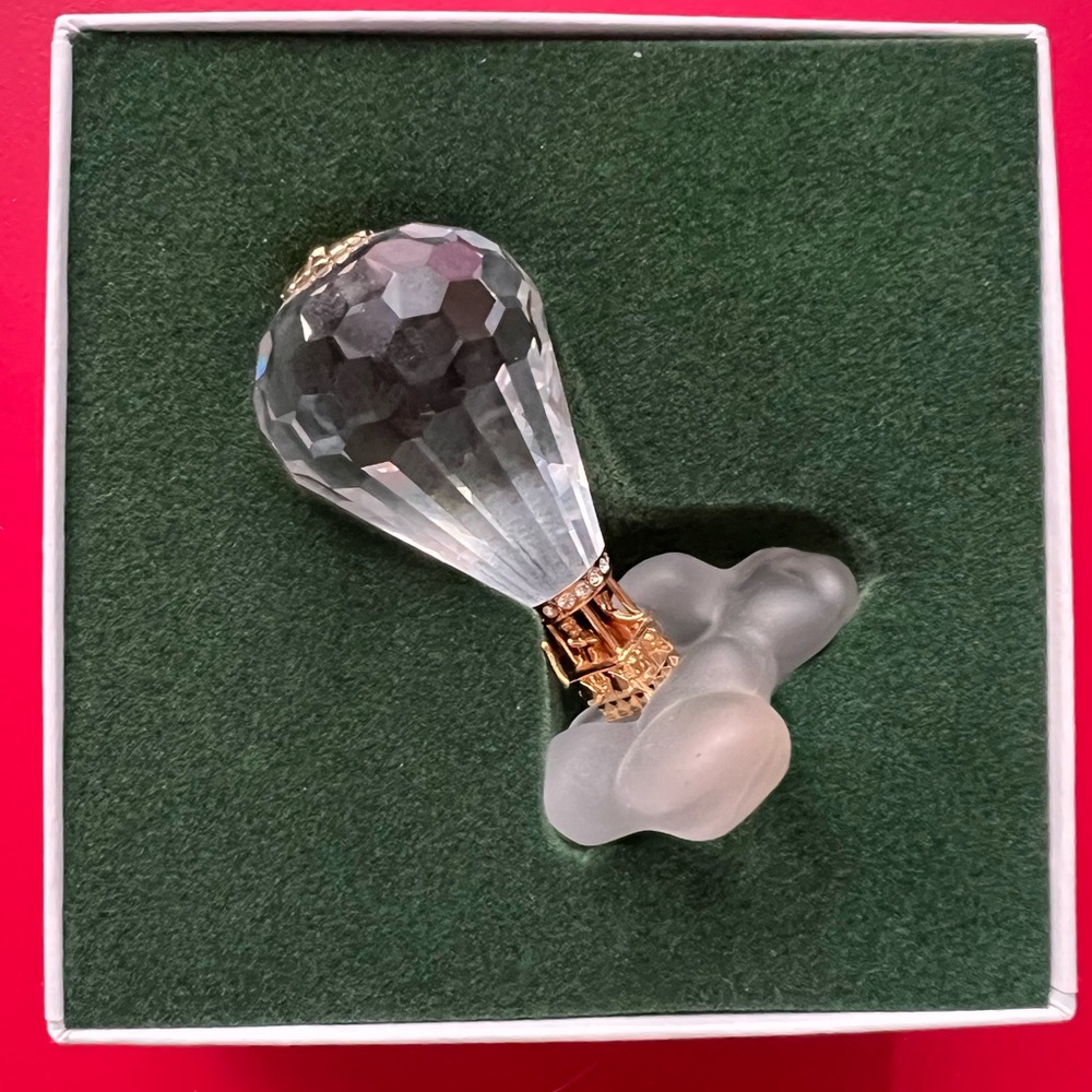 BRAND NEW - Swarovski Crystal Memories Hot Air Balloon